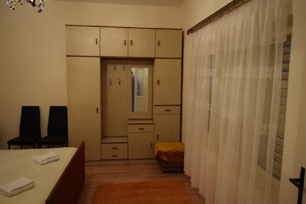 Apartment S&M Тиват Екстер'єр фото